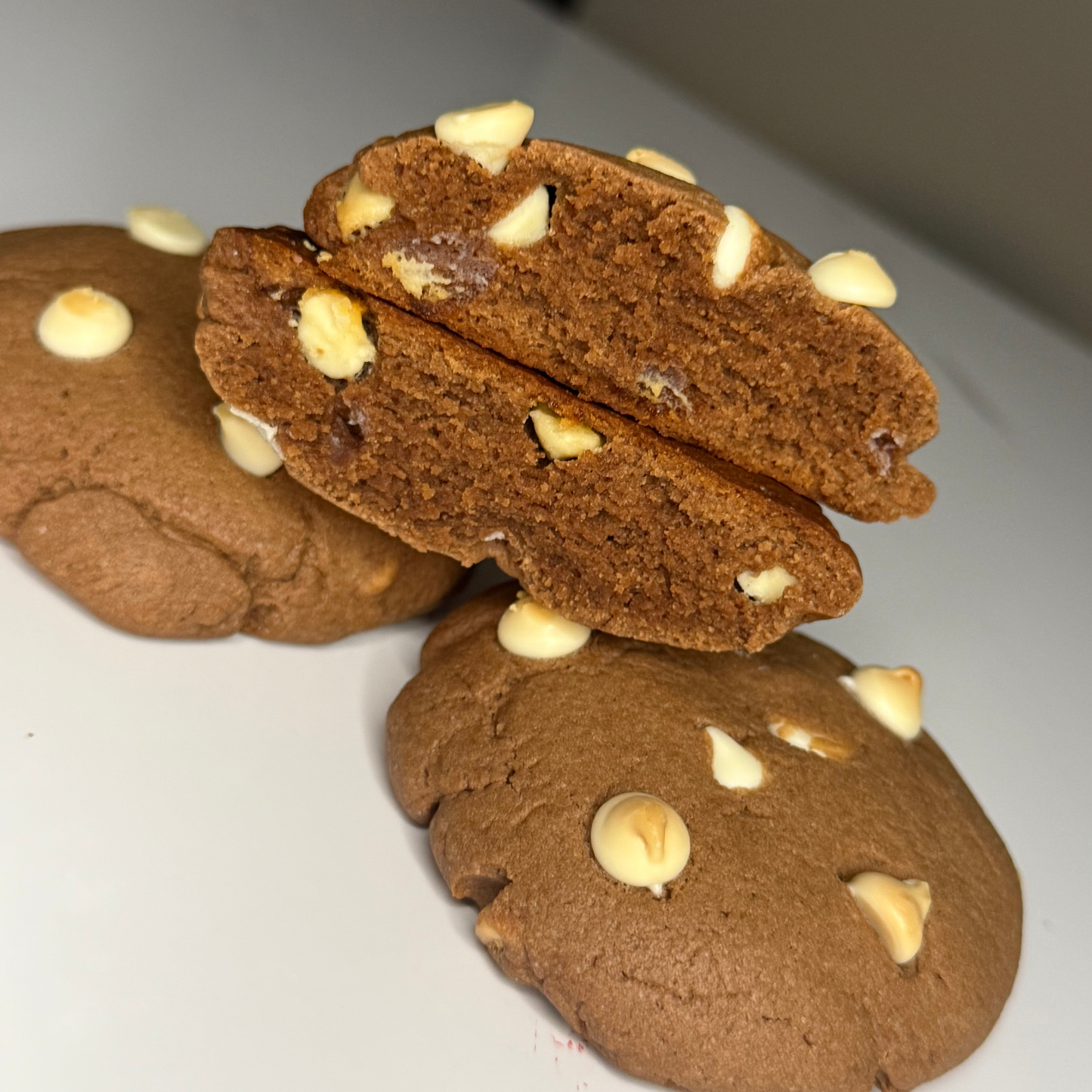 Mixed Box of 6 Giants Cookies
