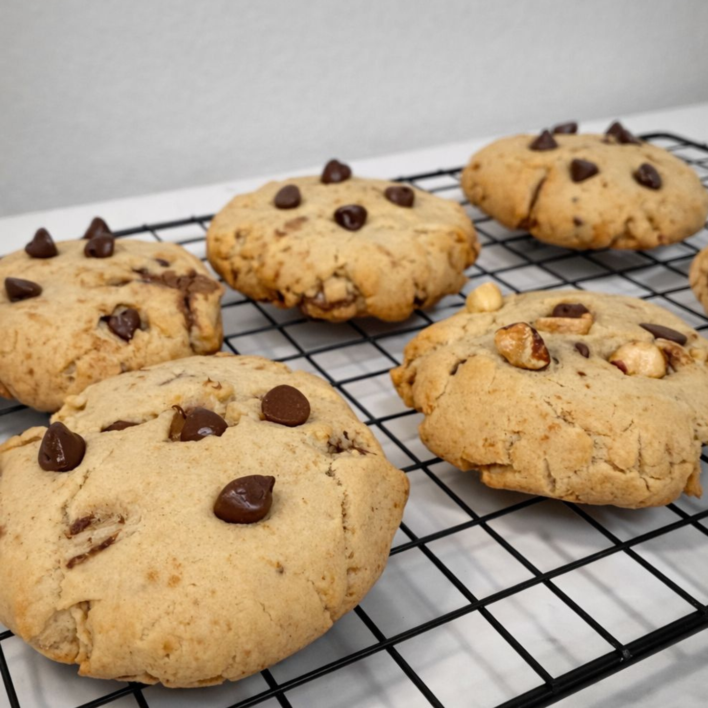 Mixed Box of 6 Giants Cookies